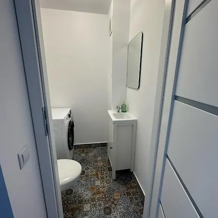 Civ Apartment *