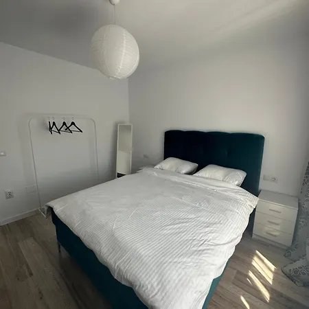 Civ Apartament *