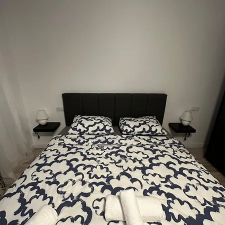 Apartment Civ *